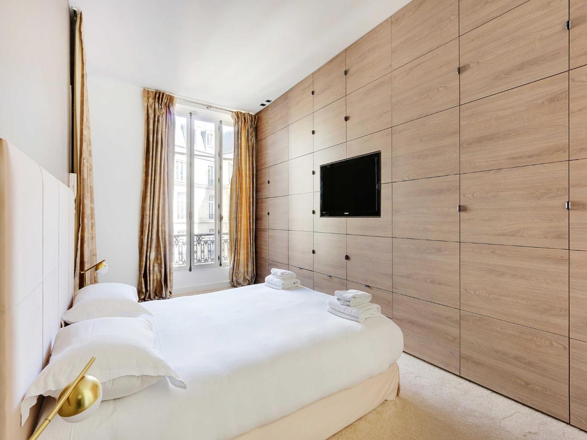 Elegant Aprt- 2bdr 4p Close To The Champs Elysees *