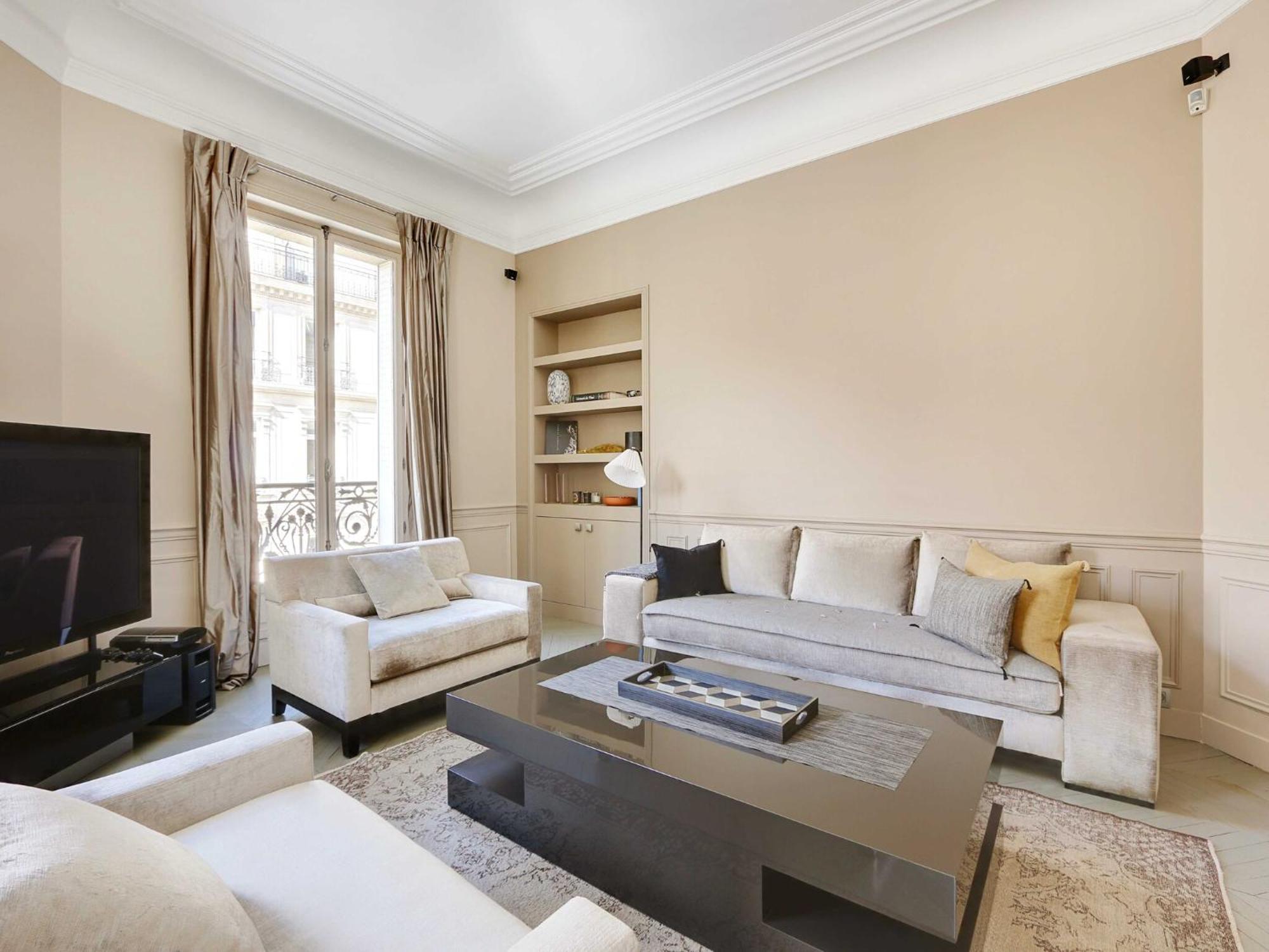Elegant Aprt- 2bdr 4p Close To The Champs Elysees Appartement *